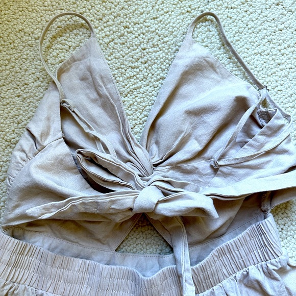 Cut out mini dress beige/tan color size small - Picture 4 of 6